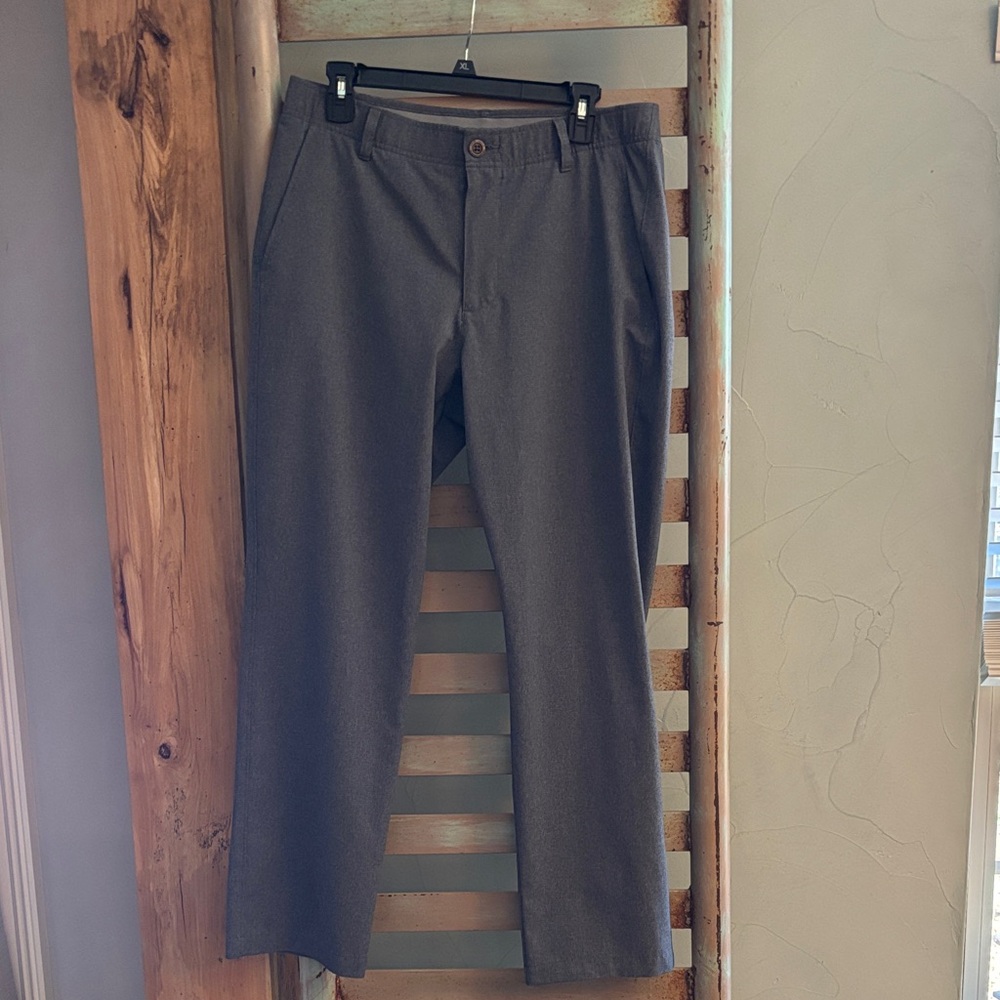 Men’s Under Armour Performance Pants - 34/30